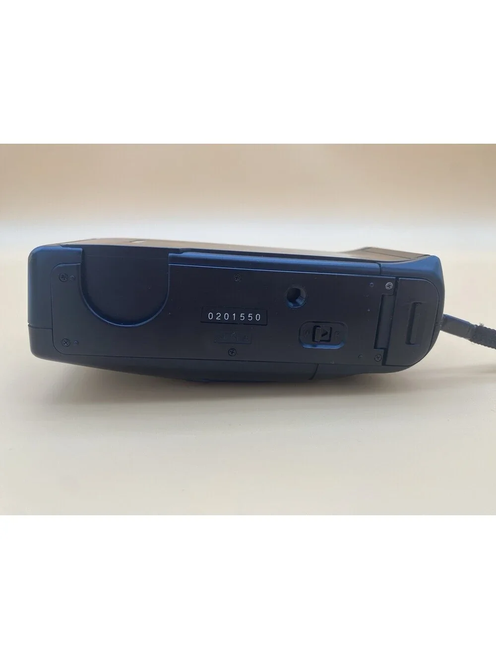 Vivitar R-400 Auto Flash/Motorized/DX Black Film Camera - Tested